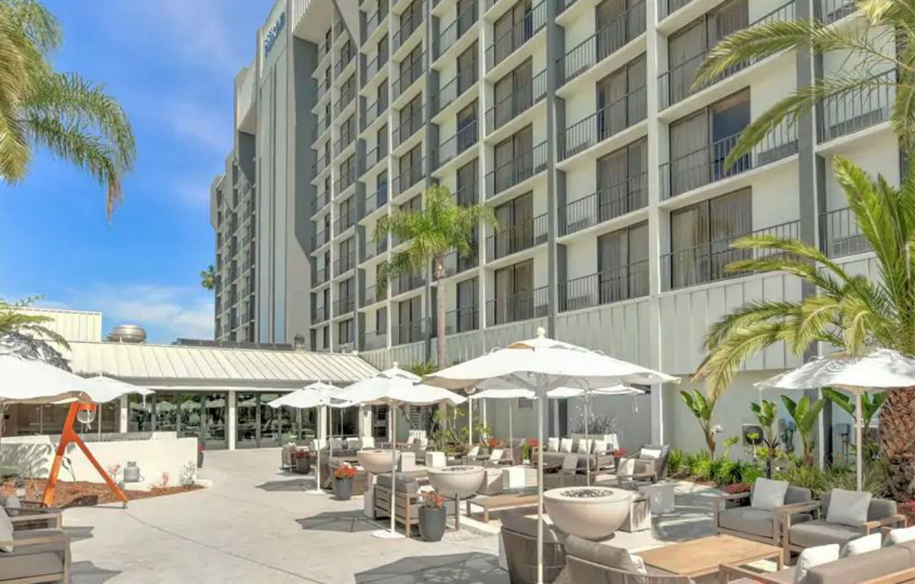 Hilton Irvine/Orange County Airport Hotel Екстериор снимка